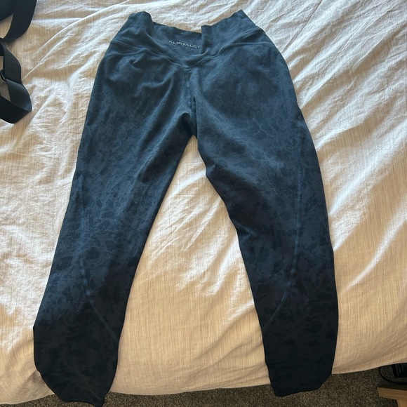 Alphalete Surface Power Legging 27" - Pebble Print Black
M - Picture 3 of 6